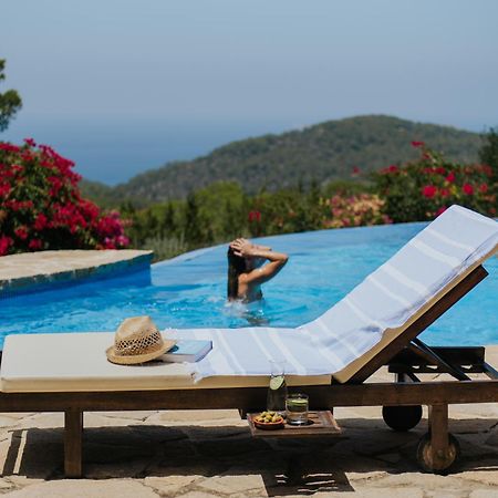 Villa & Guesthouse Paissa D'En Bernat กาลาตาริดา ภายนอก รูปภาพ
