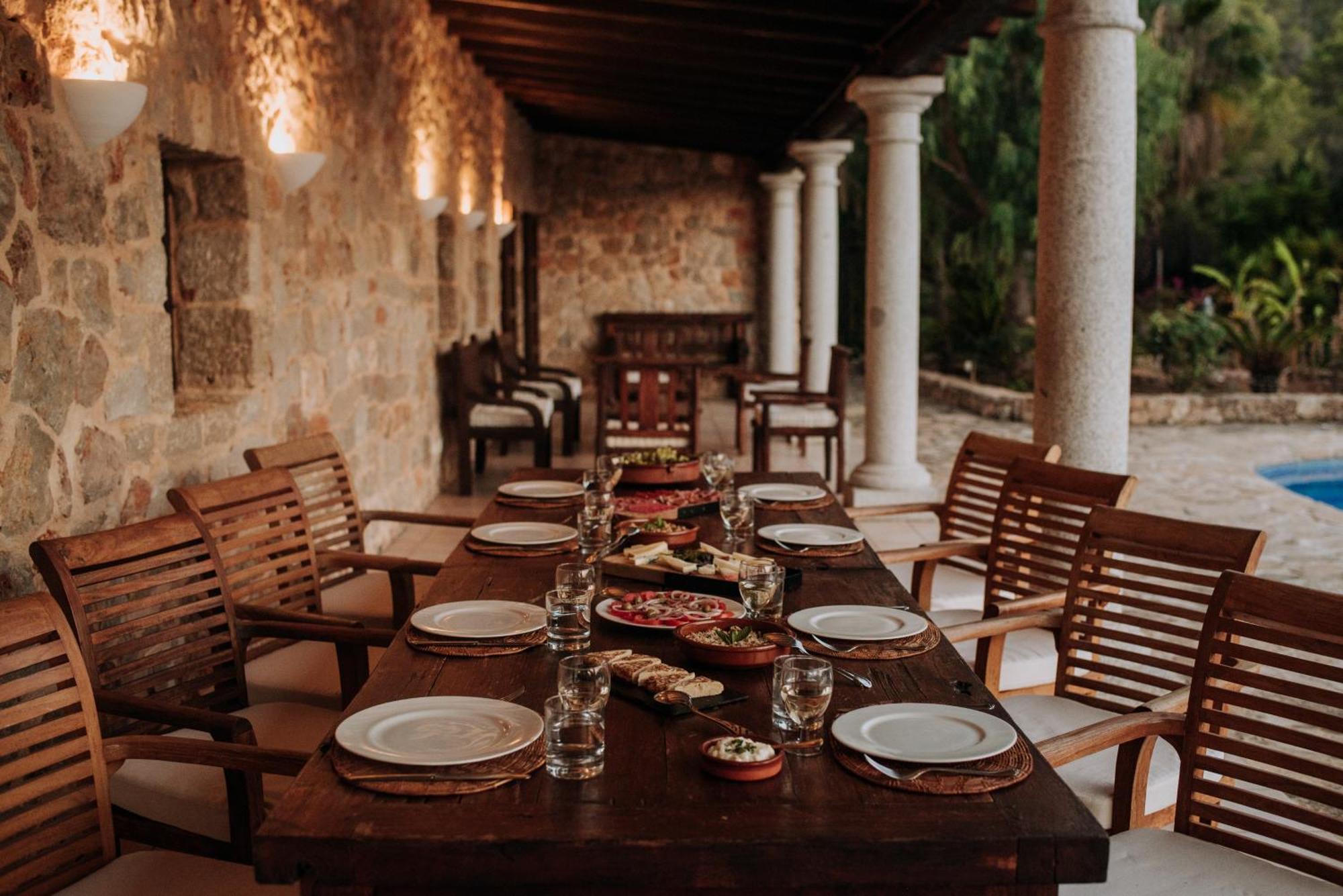 Villa & Guesthouse Paissa D'En Bernat กาลาตาริดา ภายนอก รูปภาพ