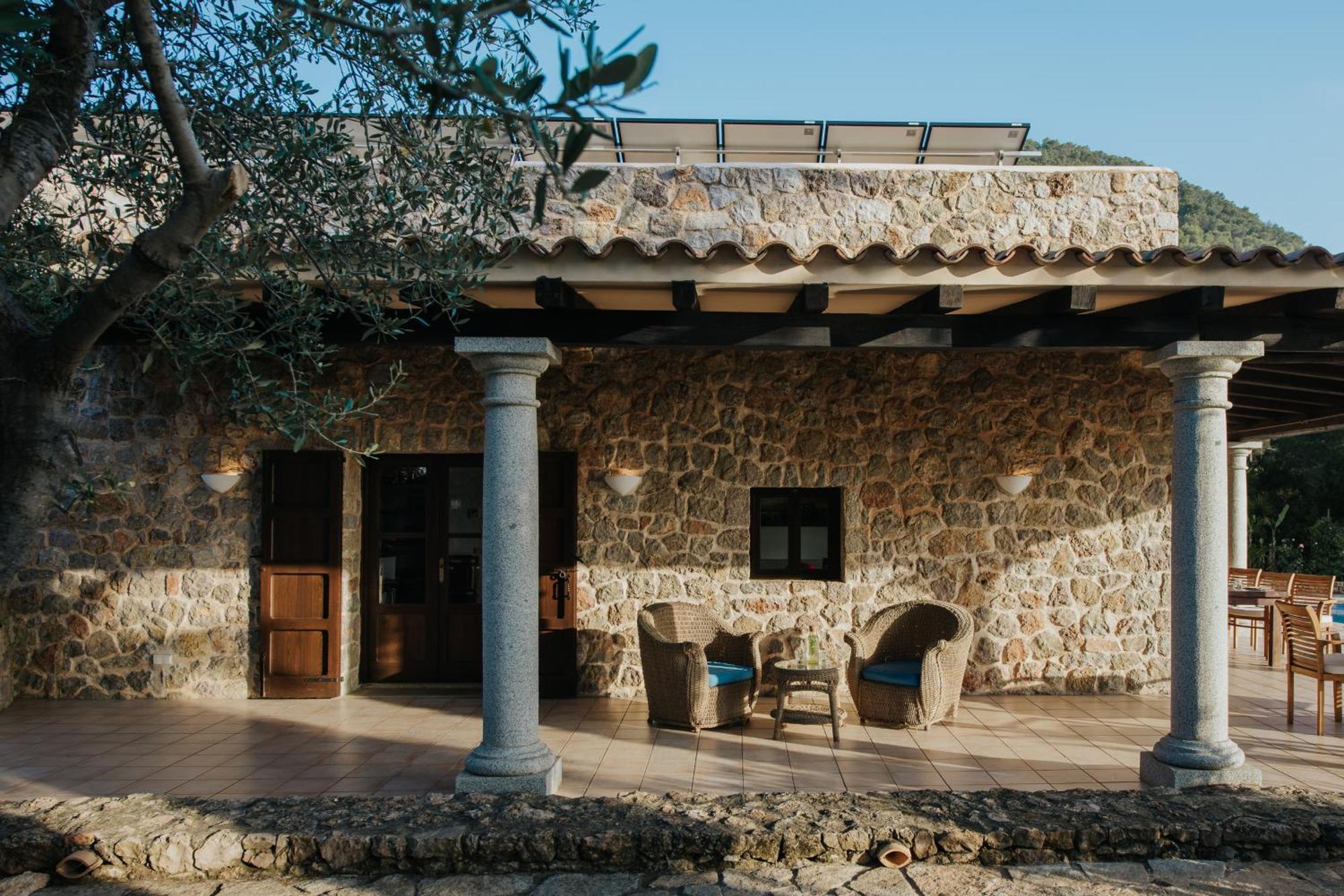 Villa & Guesthouse Paissa D'En Bernat กาลาตาริดา ภายนอก รูปภาพ