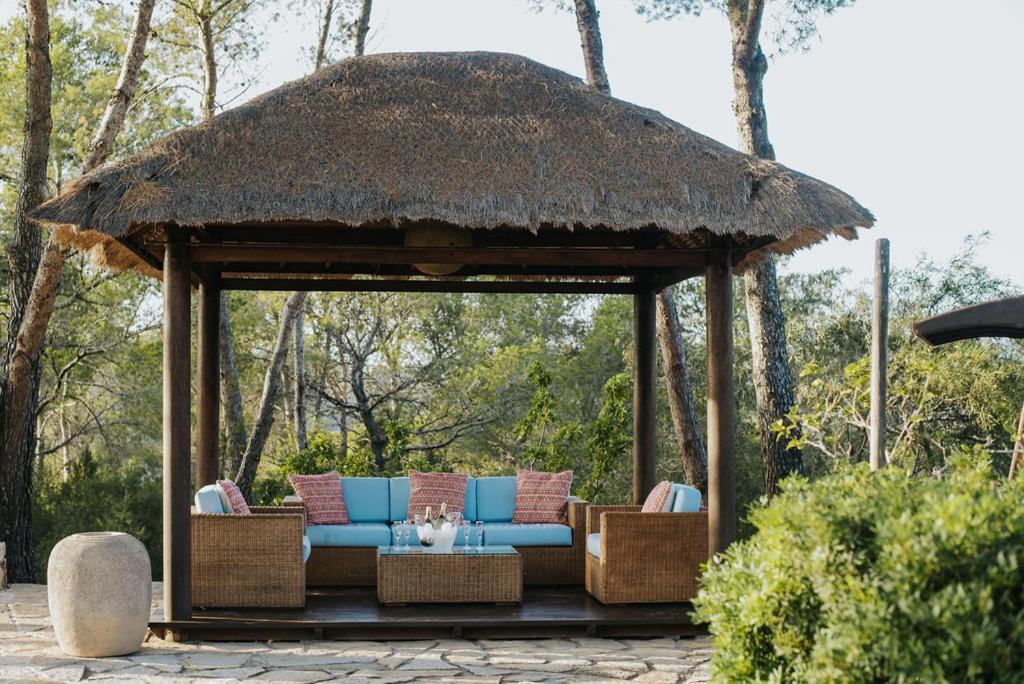 Villa & Guesthouse Paissa D'En Bernat กาลาตาริดา ภายนอก รูปภาพ